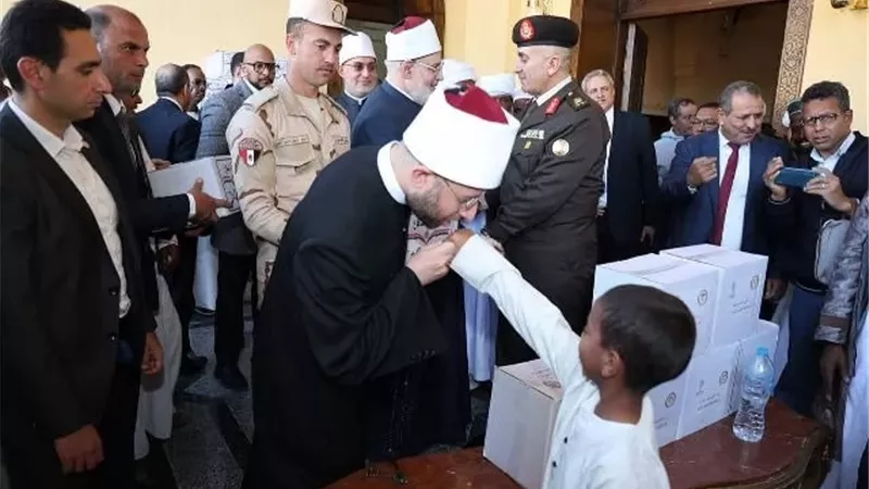 افتتاح مسجدَي الحميد بحلايب والسميع ببرنيس باحتفالاً البحر الأحمر