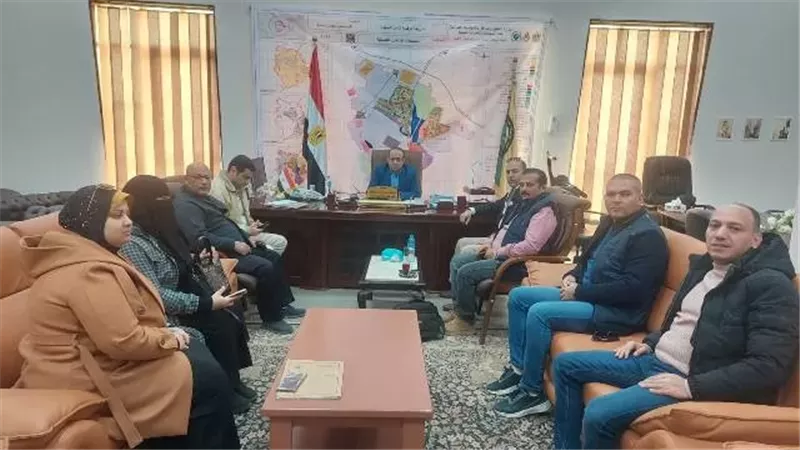 تحذيرات مشددة من جهاز الفيوم الجديدة للمستثمرين وأصحاب المصانع.. صور