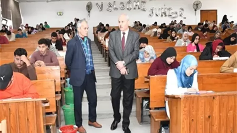3043طالبًا يؤدون امتحانات الترم الأول بكلية الزراعة جامعة القناة