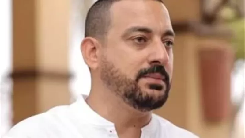 من الشر الى الكوميديا.. دياب فى 