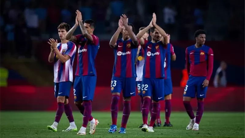 التعادل السلبي يحسم نتيجة الشوط الأول من مباراة برشلونة وإسبانيول