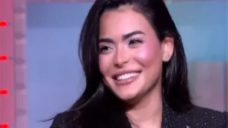 أسماء جلال تكشف مواصفات شريك حياتها لـ عمرو اديب