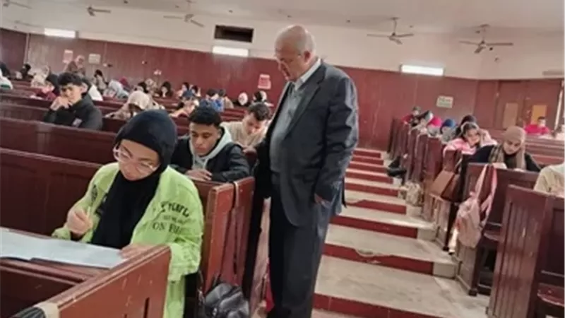 بدء امتحانات الفصل الدراسي الأول بزراعة عين شمس