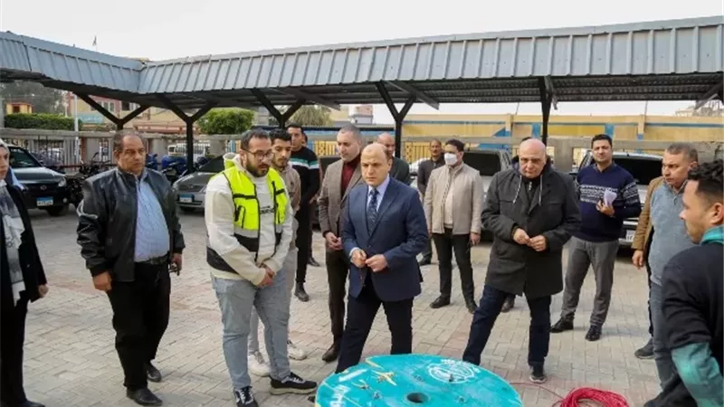 محافظ كفرالشيخ يستمع لشكاوى المواطنين وتوجيهات بتيسير الإجراءات