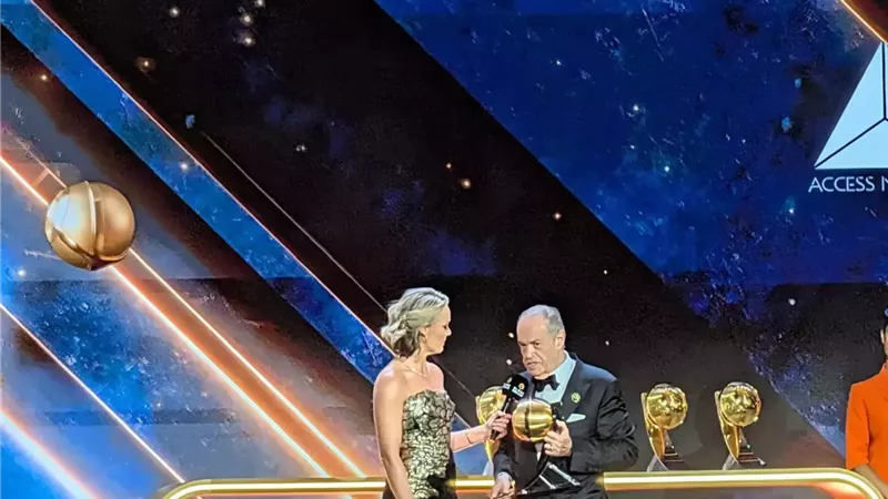 رايت تو دريم تتربع على عرش الأفضل عالمياً في حفل جوائز Globe soccer 2025 بدبي