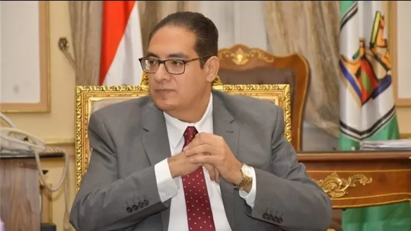 رئيس جامعة القاهرة: توفير بيئة جامعية داعمة تعزز الصحة النفسية