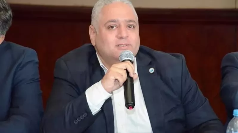 نادي صيادلة مصر: منصة استراتيجية لتأهيل الصيادلة وربطهم بسوق العمل