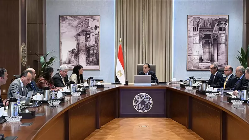 رئيس الوزراء يتابع جهود النهوض بقطاع ريادة الأعمال
