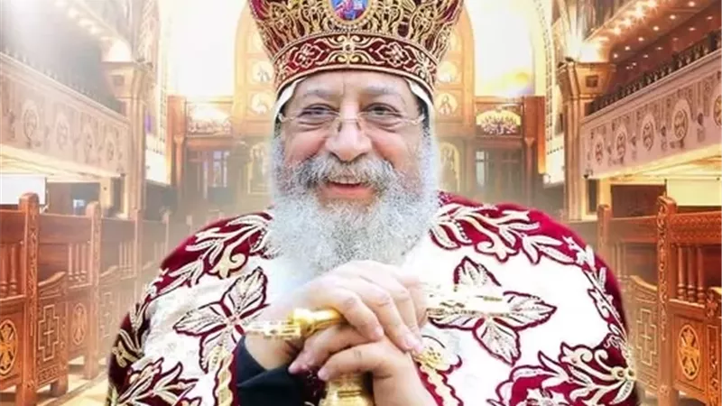 محافظ الفيوم .. يهنئ البابا تواضروس الثاني بعيد الميلاد المجيد