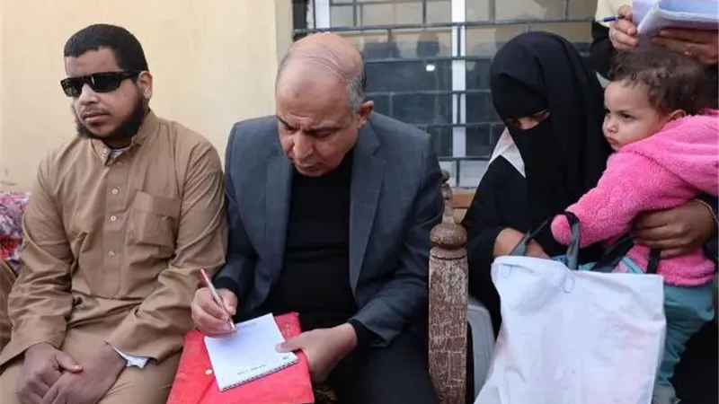 محافظ المنيا يلمس قلوب أهالي شرق أبوقرقاص: قصص بسطاء وأمل متجدد