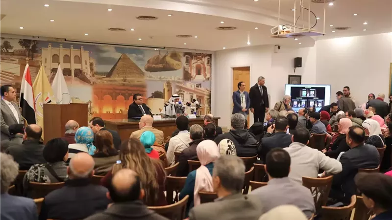 تكريم 17 مبدعاً و 5 جهات مسرحية مؤثرة في مهرجان المسرح العربي