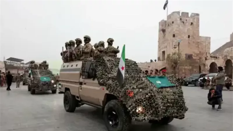 اشتباكات بين الجيش وقسد في حلب بعد دخول قرار حظر التجوال حيز التنفيذ