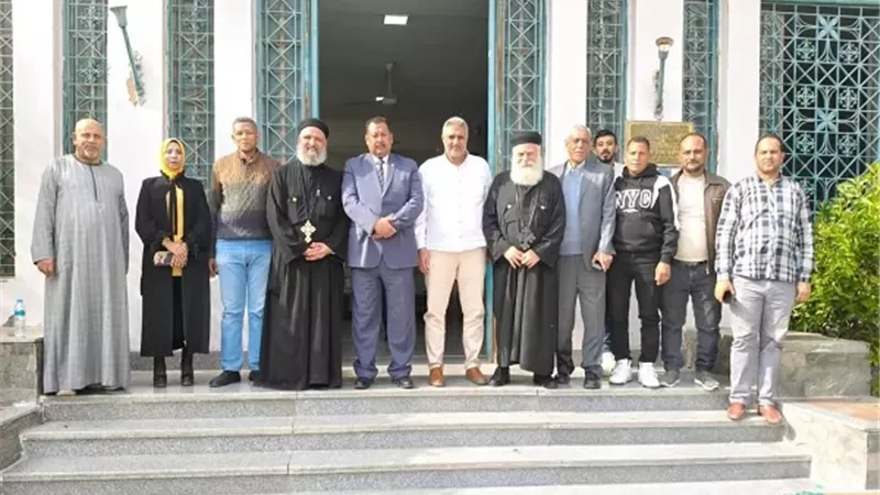 رئيس مدينة سفاجا يهنئ الإخوة الأقباط بعيد الميلاد المجيد