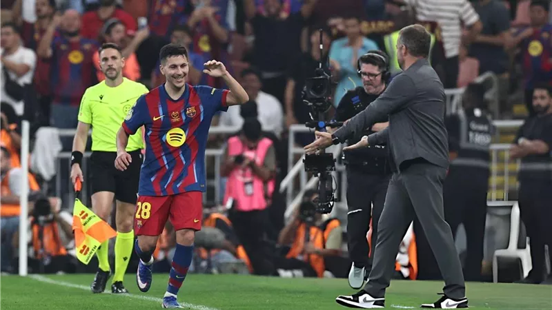برشلونة يكتسح بلباو بخماسية وينتظر الفائز من ريال مدريد وأتليتكو