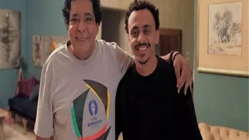 كزبرة برفقة محمد منير: 