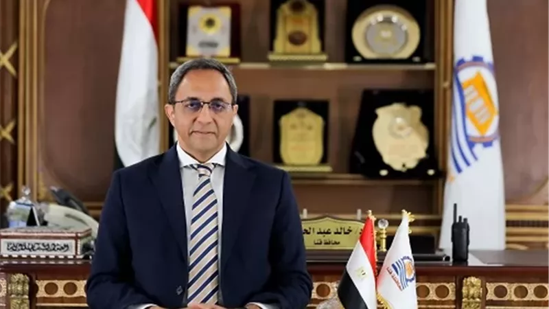 بالأسماء..محافظ قنا يعتمدحركة تنقلات جديدة لرؤساء الوحدات القروية