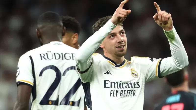 فيديو .. هدف تقدم ريال مدريد أمام أتلتيكو بالسوبر الإسبانى