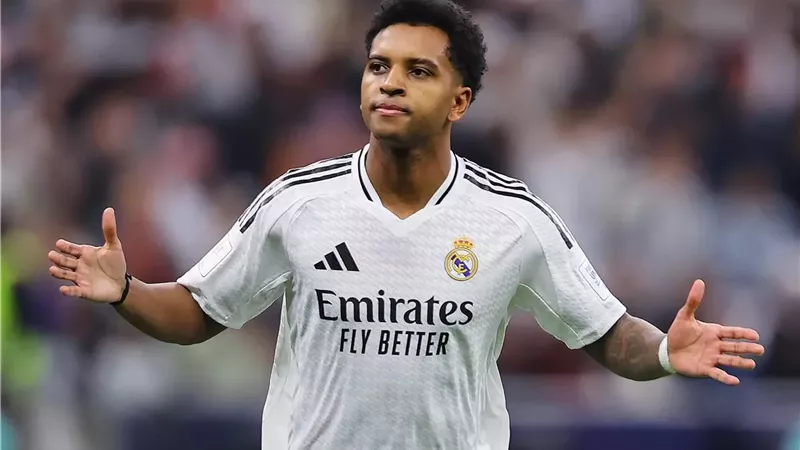 رودريجو سيلفا يعزز تقدم ريال مدريد أمام أتلتيكو .. فيديو