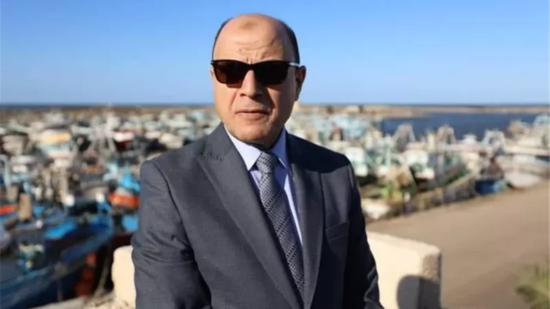 توقف حركة الملاحة والصيد بميناء البرلس وسواحل المحافظة الشمالية