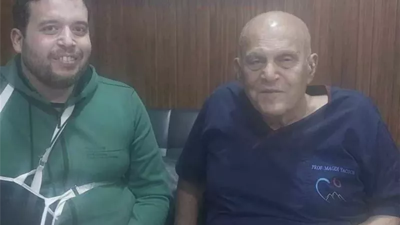 من هايدلبرغ إلى كفر كلا الباب.. طبيب مصري يوزع عمره بين علم أوروبا وأوجاع الغلابة