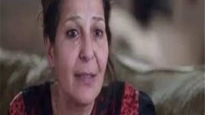 حنان يوسف لجمهورها: شقيقي فى العناية المركزة والحالة خطيرة