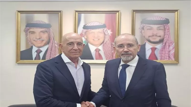 وزير الخارجية الأردني والمبعوث الأمريكي يبحثان الأوضاع فى سوريا