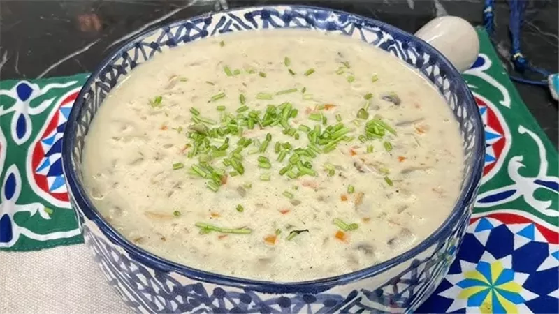 شوربة الجبن والمشروم