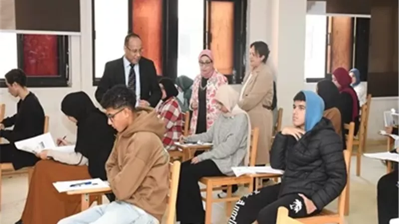 جامعة قناة السويس: انضباط كامل في امتحانات نصف العام بكلية السياحة