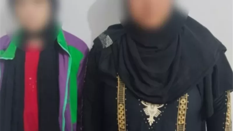 ضبط ربة منزل ونجلتها لقتلهما سيدة