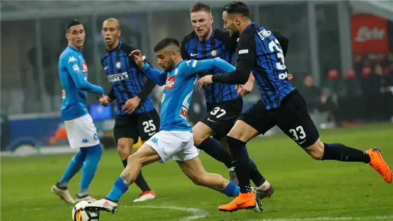 التعادل يحسم مباراة إنتر ميلان ونابولي في الدوري الإيطالي