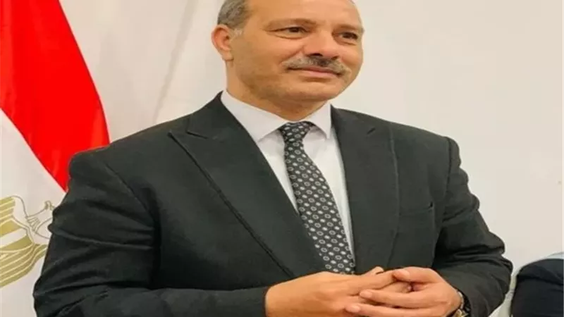 مدير تعليم الإسكندرية يتابع امتحانات النقل ويؤكد انتظام اللجان
