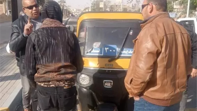 السيد أمين: سقوط 11 توك توك فى 