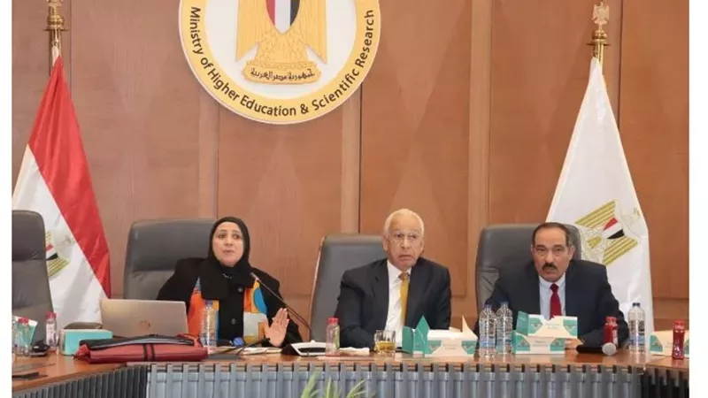 اجتماع لجنة قطاع الدراسات الهندسية بعمداء المعاهد الخاصة
