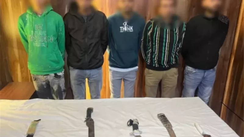 الداخلية تضبط طرفى مشاجرة بالأسلحة البيضاء بسبب الأجرة بمدينة نصر