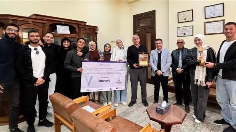 طلاب المصرية الروسية يفوزن بجائزة التميز من نقابة المهندسين.. بالصور