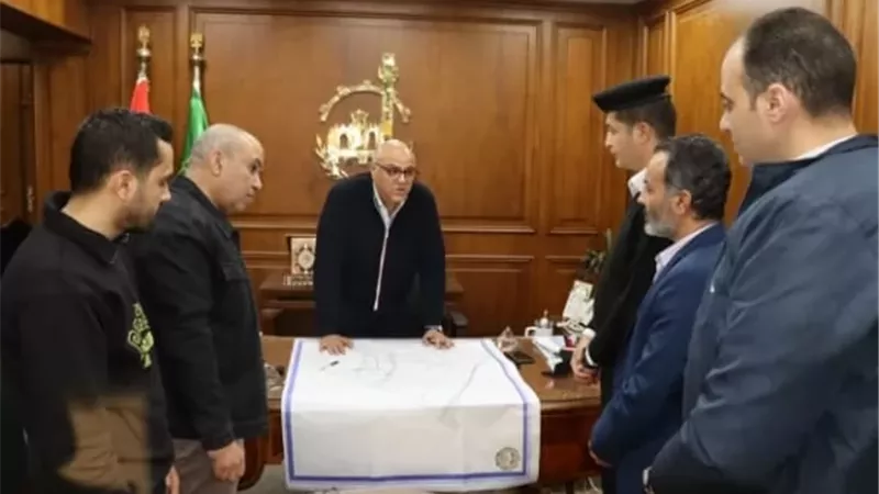 محافظ القليوبية يطلق خطة شاملة للقضاء على التكدسات المرورية ببنها