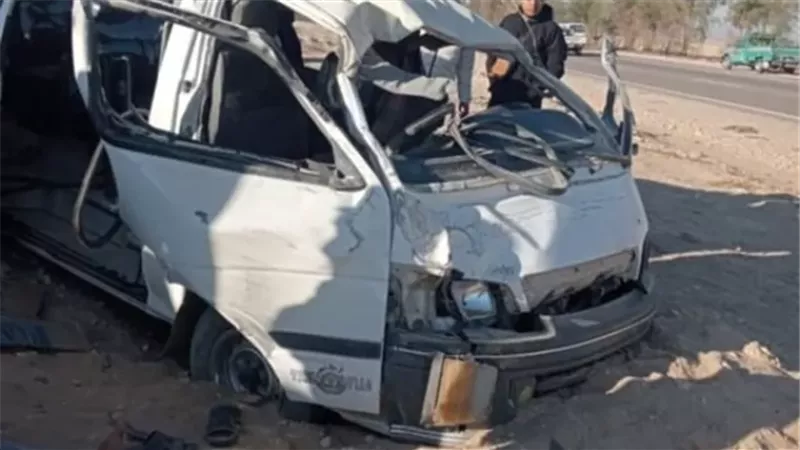 مصرع وإصابة 13 إثر انقلاب ميكروباص فى حدائق أكتوبر