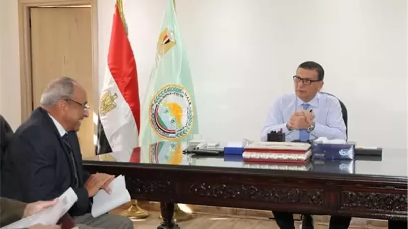 وزير الزراعة يبحث سبل التعاون المشترك مع 