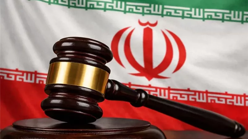 إحالة بعض كبار المسئولين للقضاء في إيران