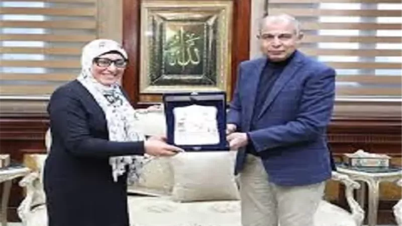 مدير تعليم المنيا يستقبل ممثلي هيئة إنقاذ الطفولة بالمنيا
