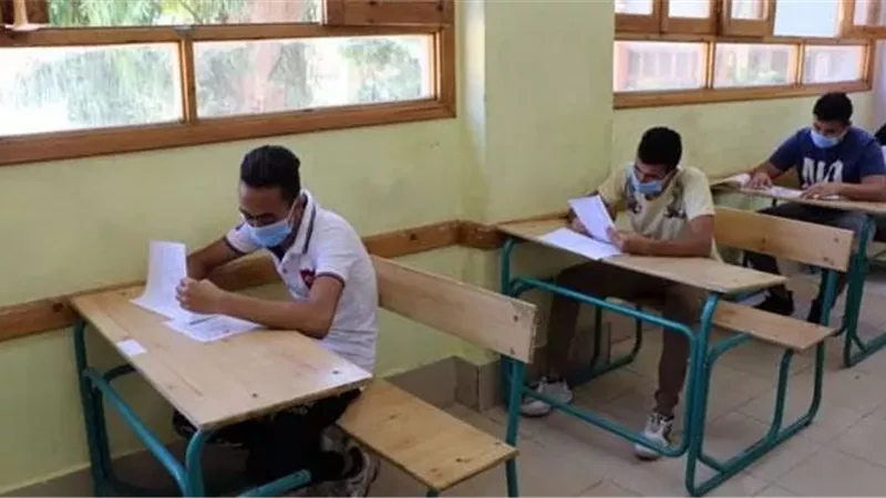 سور وآيات تُحقق السَكينة والتوفيق في لجان الامتحانات