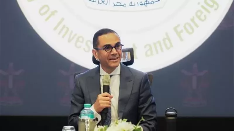 وزير الاستثمار يستعرض مع اتحاد المستثمرين سبل تعزيز الاستثمار المحلي