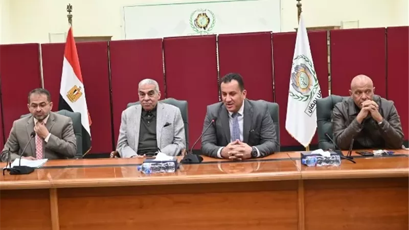 تعرف على تشكيل مجلس أمناء مدينة العاشر من رمضان 2026.. بالصور