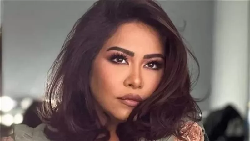 تامر حسين يدعم شيرين عبد الوهاب برسالة مؤثره