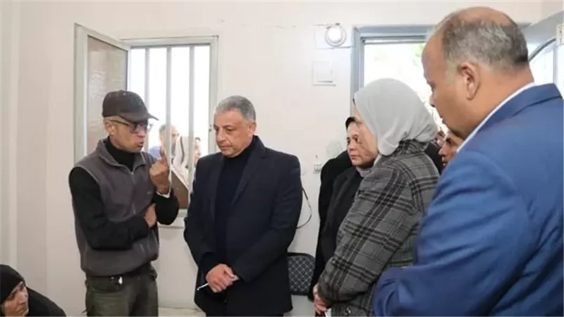 محافظ الاسماعيلية يوجه بإستضافة أسرة تعرض منزلهم لحريق