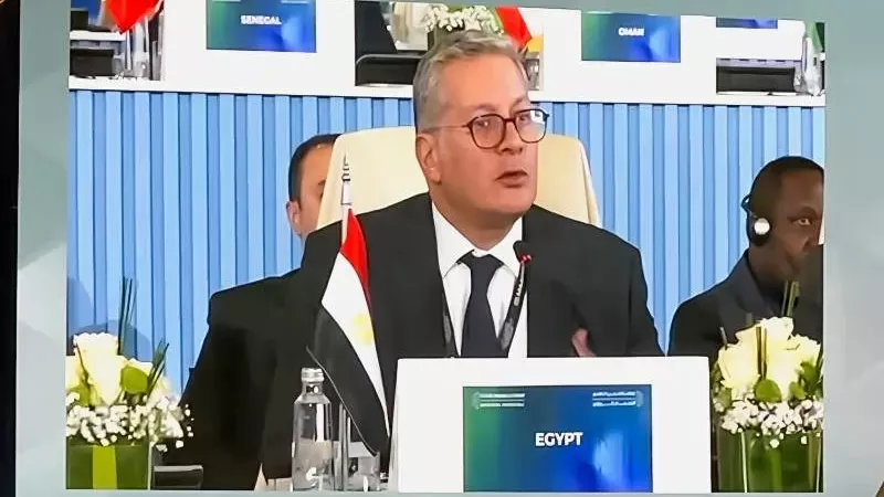 وزير البترول يشارك في المائدة المستديرة لوزراء التعدين بالسعودية