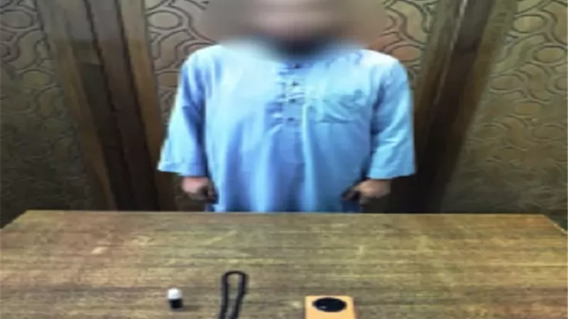 ضبط دجال بتهمة النصب والاحتيال على المواطنين بزعم العلاج الروحاني