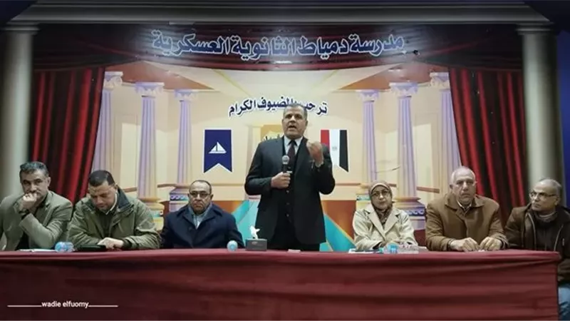 مدير تعليم دمياط يؤكد الإستعداد لإمتحانات الشهادة الإعدادية