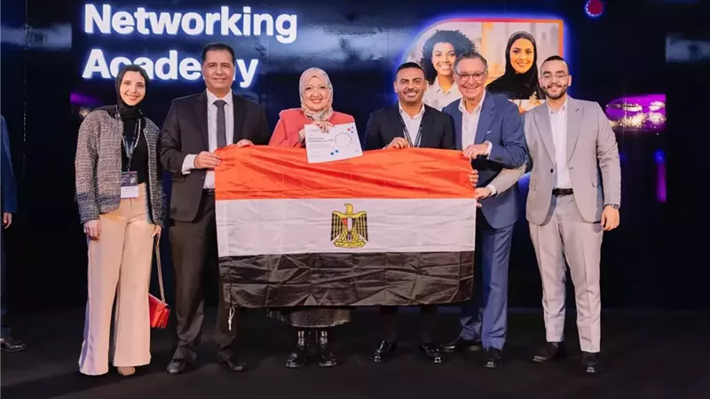 «تطوير التعليم بالوزراء» يفوز بجائزة التميز من سيسكو العالمية