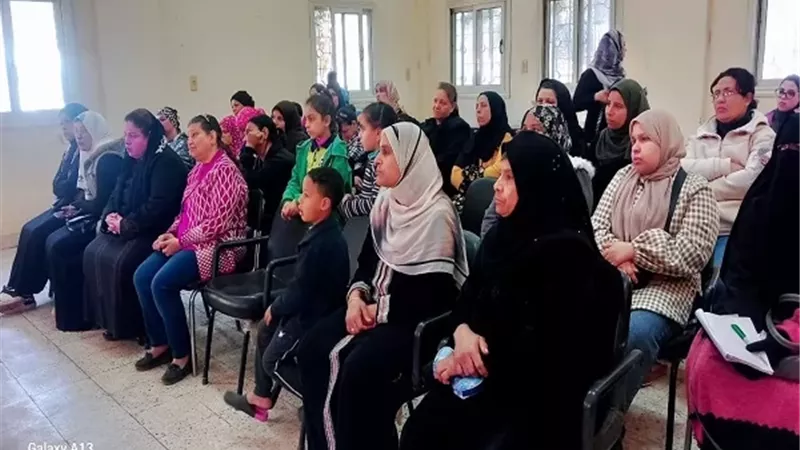 قافلة إعلامية لتعليم الكبار بأبوتيج ضمن مبادرة 